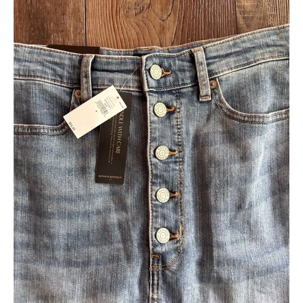 NWT Banana Republic Skirt Womens 4 Blue Denim Button Front Pockets Jean